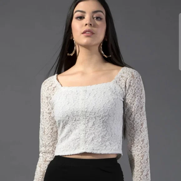 Lace Cotton Shrug White - Picture 1 of 7